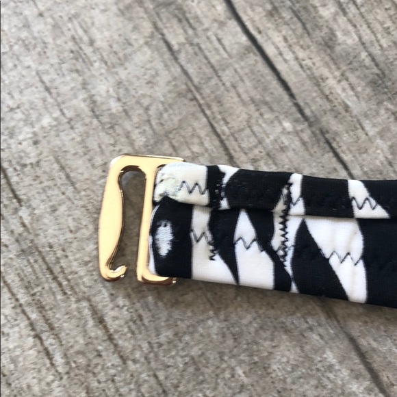 Lot of Victoria’s Secret bikinis 34C push up - Picture 9 of 12